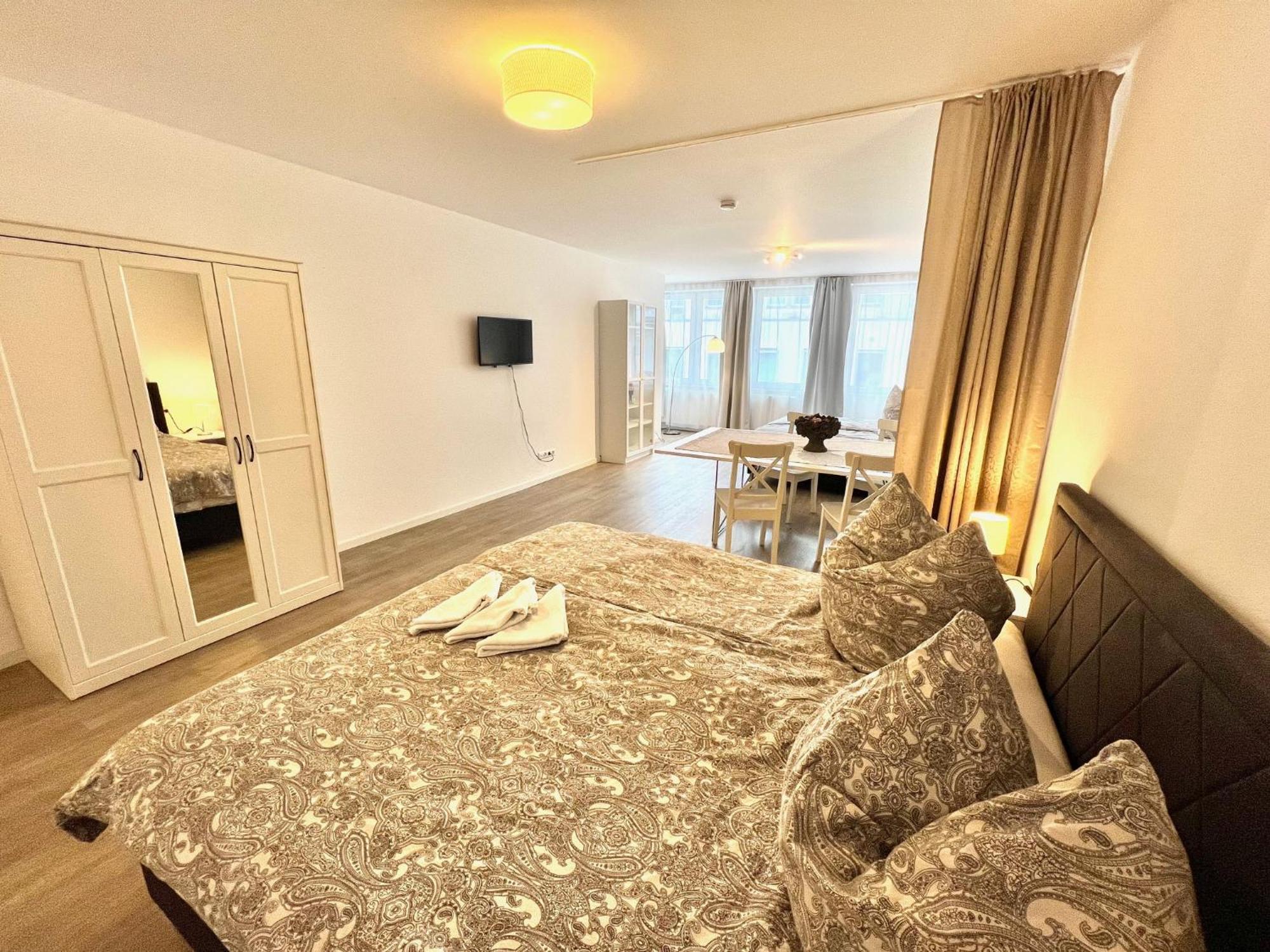 City Appartement Kueche,Bad, Parken Im Zentrum Von رافنسبرغ المظهر الخارجي الصورة